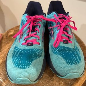 Brooks Launch 9 Sports Matter Edition